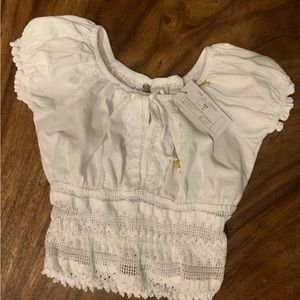 White top, local boutique, small, 100% cotton
